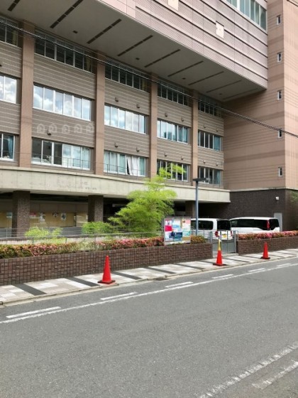 京都御池中学校